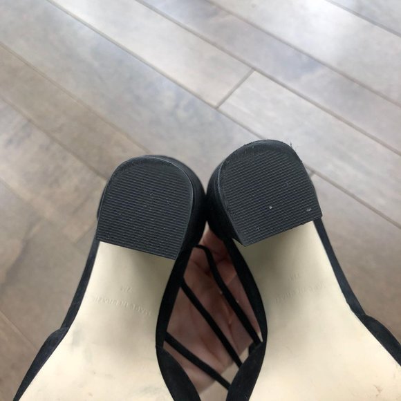 Steve Madden Black Suede Pamperd Lace-Up Pump Heel - Picture 7 of 9